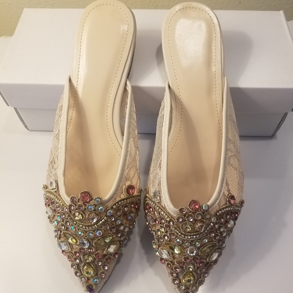 GORGEOUS MULES SLIDES INBOX - Picture 3 of 9